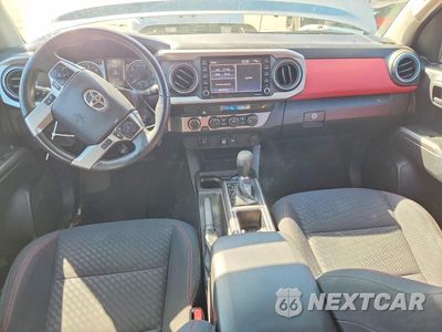 Zdjęcie 8 z 12 samochodu: 2021 TOYOTA TACOMA SR5 V6 VIN:5TFCZ5AN5MX280845 - miniatura