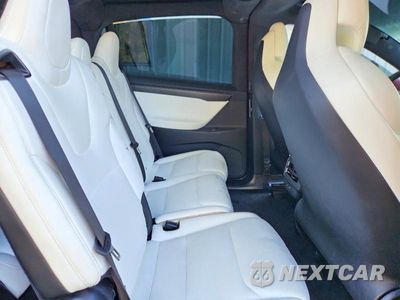 Zdjęcie 10 z 13 samochodu: 2018 TESLA MODEL X VIN:5YJXCAE20JF101676 - miniatura