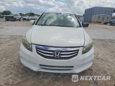 Piąte zdjęcie samochodu w środku: 2011 HONDA ACCORD SE VIN:1HGCP2F63BA064872 - miniatura