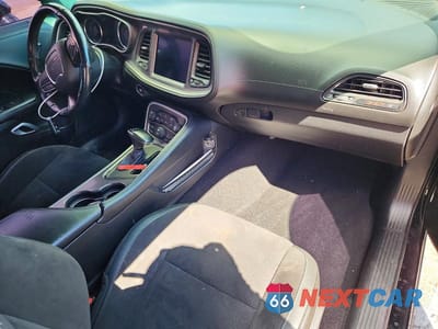 Zdjęcie 8 z 12 samochodu: 2022 DODGE CHALLENGER R/T SCAT PACK VIN:2C3CDZFJ4NH125225 - miniatura