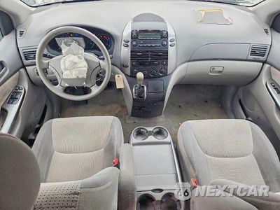 Zdjęcie 8 z 13 samochodu: 2006 TOYOTA SIENNA LE 7 PASSENGER VIN:5TDZA23C36S565290 - miniatura