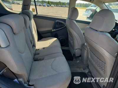 Zdjęcie 11 z 13 samochodu: 2007 TOYOTA RAV4 LIMITED VIN:JTMZK31V775014293 - miniatura