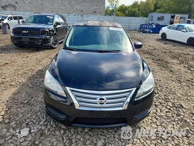 Piąte zdjęcie samochodu w środku: 2015 NISSAN SENTRA SV VIN:3N1AB7AP5FY357453 - miniatura