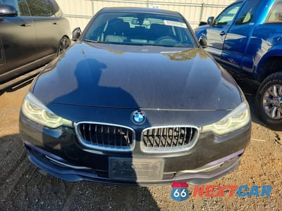 Piąte zdjęcie samochodu w środku: 2018 BMW 330 XI VIN:WBA8D9G53JNU68920 - miniatura