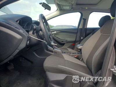 Zdjęcie 7 z 12 samochodu: 2014 FORD FOCUS SE VIN:1FADP3F21EL253220 - miniatura