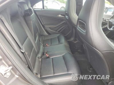 Zdjęcie 10 z 12 samochodu: 2018 MERCEDES-BENZ CLA 250 4MATIC VIN:WDDSJ4GB2JN631766 - miniatura