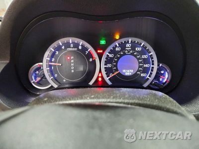 Zdjęcie 9 z 12 samochodu: 2010 ACURA TSX VIN:JH4CU2F64AC043313 - miniatura