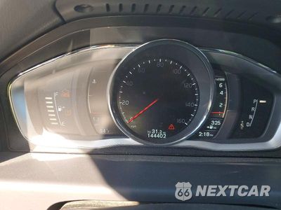 Zdjęcie 9 z 12 samochodu: 2016 VOLVO XC70 T5 PREMIER VIN:YV4612NK1G1265735 - miniatura