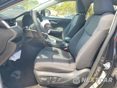 Zdjęcie 7 z 13 samochodu: 2021 TOYOTA RAV4 XLE VIN:2T3W1RFV4MC101589 - miniatura