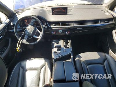 Zdjęcie 8 z 13 samochodu: 2019 AUDI Q7 PREMIUM PLUS VIN:WA1LAAF75KD031559 - miniatura