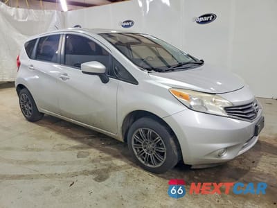 Czwarte zdjęcie samochodu z boku: 2016 NISSAN VERSA NOTE SV VIN:3N1CE2CP5GL357290 - miniatura