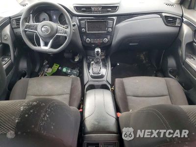 Zdjęcie 8 z 13 samochodu: 2019 NISSAN ROGUE SPORT SV VIN:JN1BJ1CR9KW631368 - miniatura