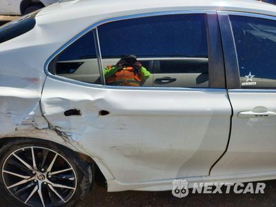 Zdjęcie 10 z 12 samochodu: 2021 TOYOTA CAMRY SE VIN:4T1G11AK9MU540121 - miniatura