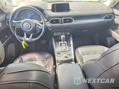 Zdjęcie 8 z 13 samochodu: 2019 MAZDA CX-5 GRAND TOURING VIN:JM3KFBDM2K0641760 - miniatura