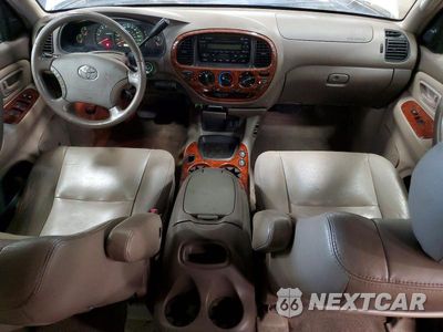 Zdjęcie 8 z 13 samochodu: 2006 TOYOTA TUNDRA DOUBLE CAB LIMITED VIN:5TBDT48106S533722 - miniatura