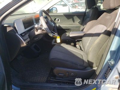 Zdjęcie 7 z 12 samochodu: 2022 HYUNDAI IONIQ 5 SE VIN:KM8KM4AB5NU096644 - miniatura