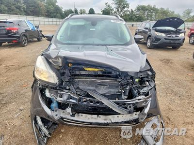 Piąte zdjęcie samochodu w środku: 2014 FORD ESCAPE TITANIUM VIN:1FMCU0J90EUC42684 - miniatura