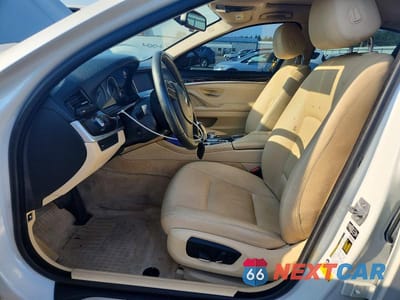 Zdjęcie 7 z 12 samochodu: 2014 BMW 528 I VIN:WBA5A5C59ED508679 - miniatura