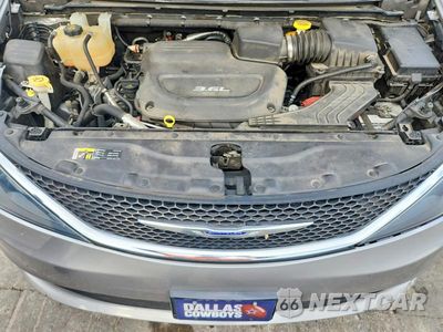 Zdjęcie 12 z 13 samochodu: 2017 CHRYSLER PACIFICA LX VIN:2C4RC1CG7HR501580 - miniatura