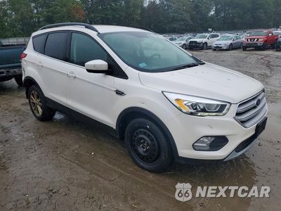 Czwarte zdjęcie samochodu z boku: 2019 FORD ESCAPE SEL VIN:1FMCU9HD1KUA00321 - miniatura