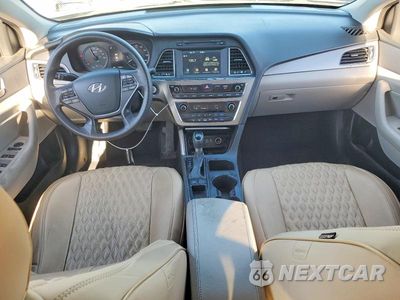 Zdjęcie 8 z 12 samochodu: 2017 HYUNDAI SONATA HYBRID SE VIN:KMHE24L17HA059589 - miniatura