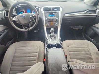Zdjęcie 8 z 12 samochodu: 2016 FORD FUSION S VIN:3FA6P0G70GR299546 - miniatura