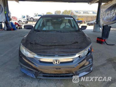 Piąte zdjęcie samochodu w środku: 2017 HONDA CIVIC EX VIN:2HGFC2F70HH501092 - miniatura