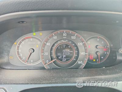 Zdjęcie 9 z 12 samochodu: 2016 HONDA ACCORD EXL VIN:1HGCT1B83GA001100 - miniatura