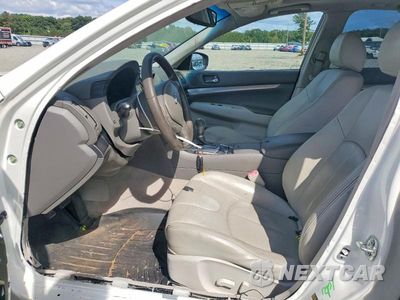 Zdjęcie 7 z 13 samochodu: 2015 INFINITI Q40 BASE VIN:JN1CV6AP2FM500453 - miniatura