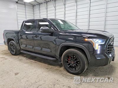 Czwarte zdjęcie samochodu z boku: 2024 TOYOTA TUNDRA SR5 VIN:5TFLA5AB0RX030319 - miniatura