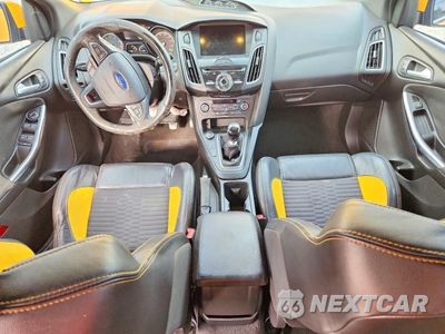 Zdjęcie 8 z 12 samochodu: 2016 FORD FOCUS ST VIN:1FADP3L92GL219565 - miniatura