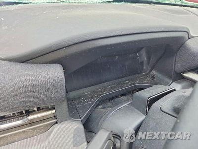 Zdjęcie 9 z 12 samochodu: 2025 FORD EXPLORER ST-LINE VIN:1FMUK8KH9SGA76836 - miniatura