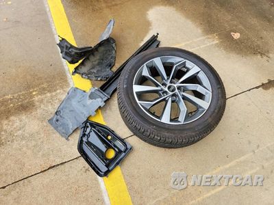 Zdjęcie 13 z 14 samochodu: 2021 AUDI Q5 PREMIUM VIN:WA1AAAFY4M2139489 - miniatura