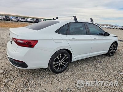 Trzecie zdjęcie samochodu z tyłu: 2022 VOLKSWAGEN JETTA SPORT VIN:3VWBM7BU0NM011104 - miniatura