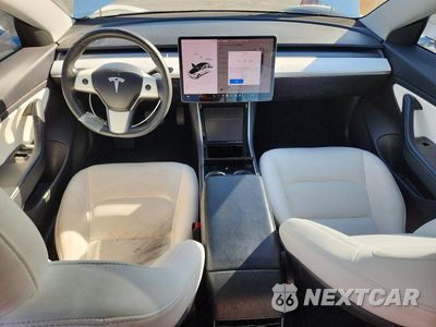 Zdjęcie 8 z 12 samochodu: 2019 TESLA MODEL 3 VIN:5YJ3E1EA5KF432125 - miniatura