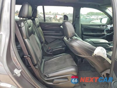 Zdjęcie 11 z 13 samochodu: 2024 JEEP GRAND CHEROKEE L LAREDO VIN:1C4RJJAG4R8626932 - miniatura