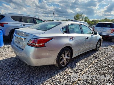 Trzecie zdjęcie samochodu z tyłu: 2015 NISSAN ALTIMA 2.5 VIN:1N4AL3APXFC482885 - miniatura
