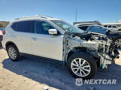 Czwarte zdjęcie samochodu z boku: 2020 NISSAN ROGUE SV VIN:KNMAT2MV7LP535531 - miniatura