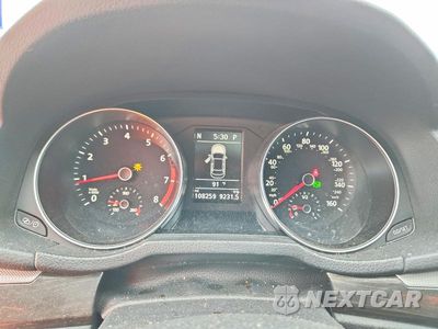 Zdjęcie 9 z 13 samochodu: 2017 VOLKSWAGEN PASSAT SE VIN:1VWBT7A32HC085125 - miniatura
