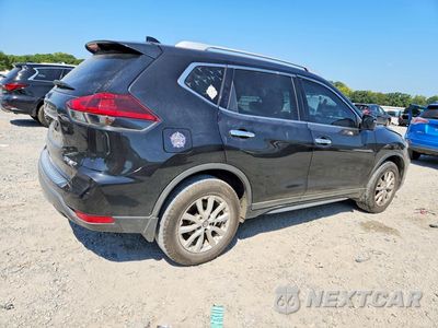 Trzecie zdjęcie samochodu z tyłu: 2018 NISSAN ROGUE SV VIN:KNMAT2MV7JP603338 - miniatura