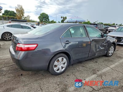 Trzecie zdjęcie samochodu z tyłu: 2007 TOYOTA CAMRY LE VIN:4T1BE46K47U508321 - miniatura