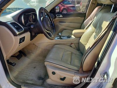 Zdjęcie 7 z 13 samochodu: 2015 JEEP GRAND CHEROKEE OVERLAND VIN:1C4RJFCTXFC107240 - miniatura