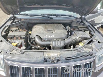 Zdjęcie 12 z 13 samochodu: 2015 JEEP GRAND CHEROKEE LAREDO VIN:1C4RJFAG1FC940723 - miniatura