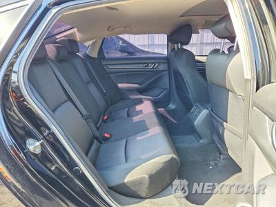 Zdjęcie 10 z 12 samochodu: 2019 HONDA ACCORD HYBRID EX VIN:1HGCV3F46KA012615 - miniatura