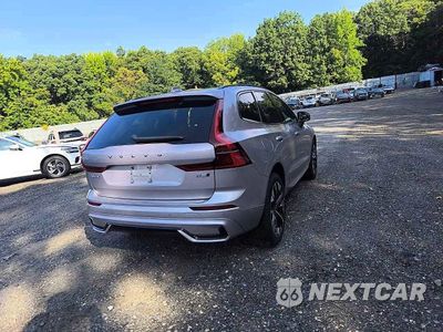 Czwarte zdjęcie samochodu z boku: 2026 VOLVO XC60 PLUS VIN:YV4M12RM7T1491453 - miniatura