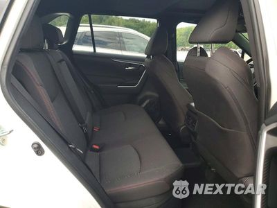 Zdjęcie 11 z 13 samochodu: 2024 TOYOTA RAV4 PRIME SE VIN:JTMAB3FV5RD209078 - miniatura