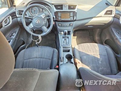 Zdjęcie 8 z 13 samochodu: 2017 NISSAN SENTRA SV VIN:3N1AB7AP8HY266129 - miniatura