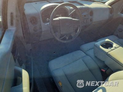 Zdjęcie 8 z 12 samochodu: 2004 FORD F150 VIN:1FTRX12W34NC35642 - miniatura