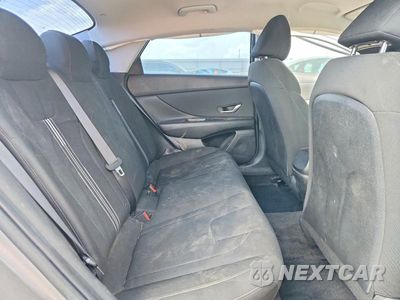 Zdjęcie 10 z 12 samochodu: 2021 HYUNDAI ELANTRA SEL VIN:KMHLS4AG0MU131918 - miniatura