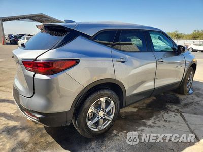 Trzecie zdjęcie samochodu z tyłu: 2025 CHEVROLET BLAZER 2LT VIN:3GNKBCR4XSS262184 - miniatura
